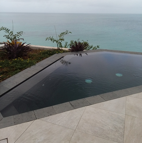 🌺WELCOME TO JACKIE'S CLOSET!🌹 - Picture 2 of 3